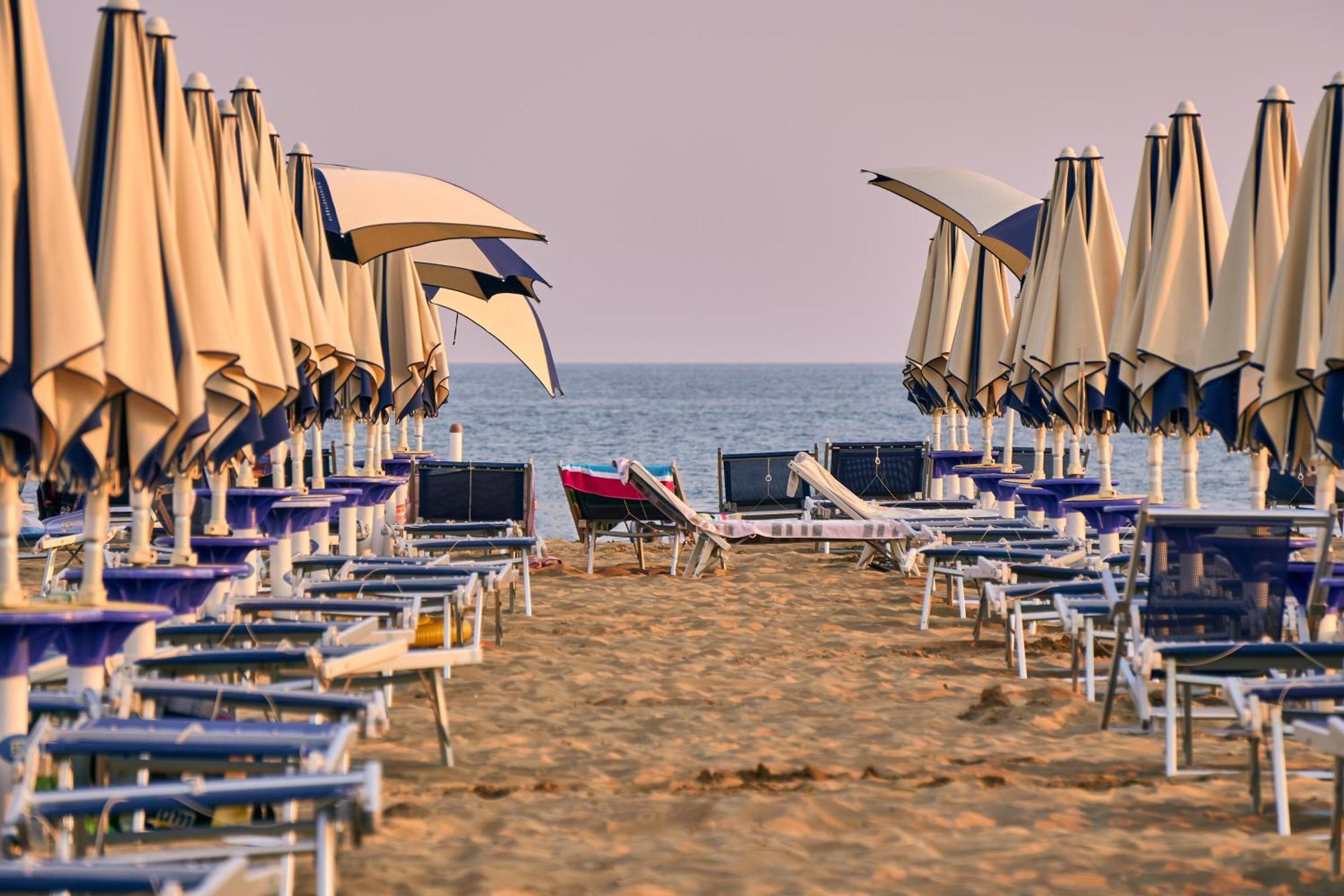 Appartamento Poolside Serenity - Beahost